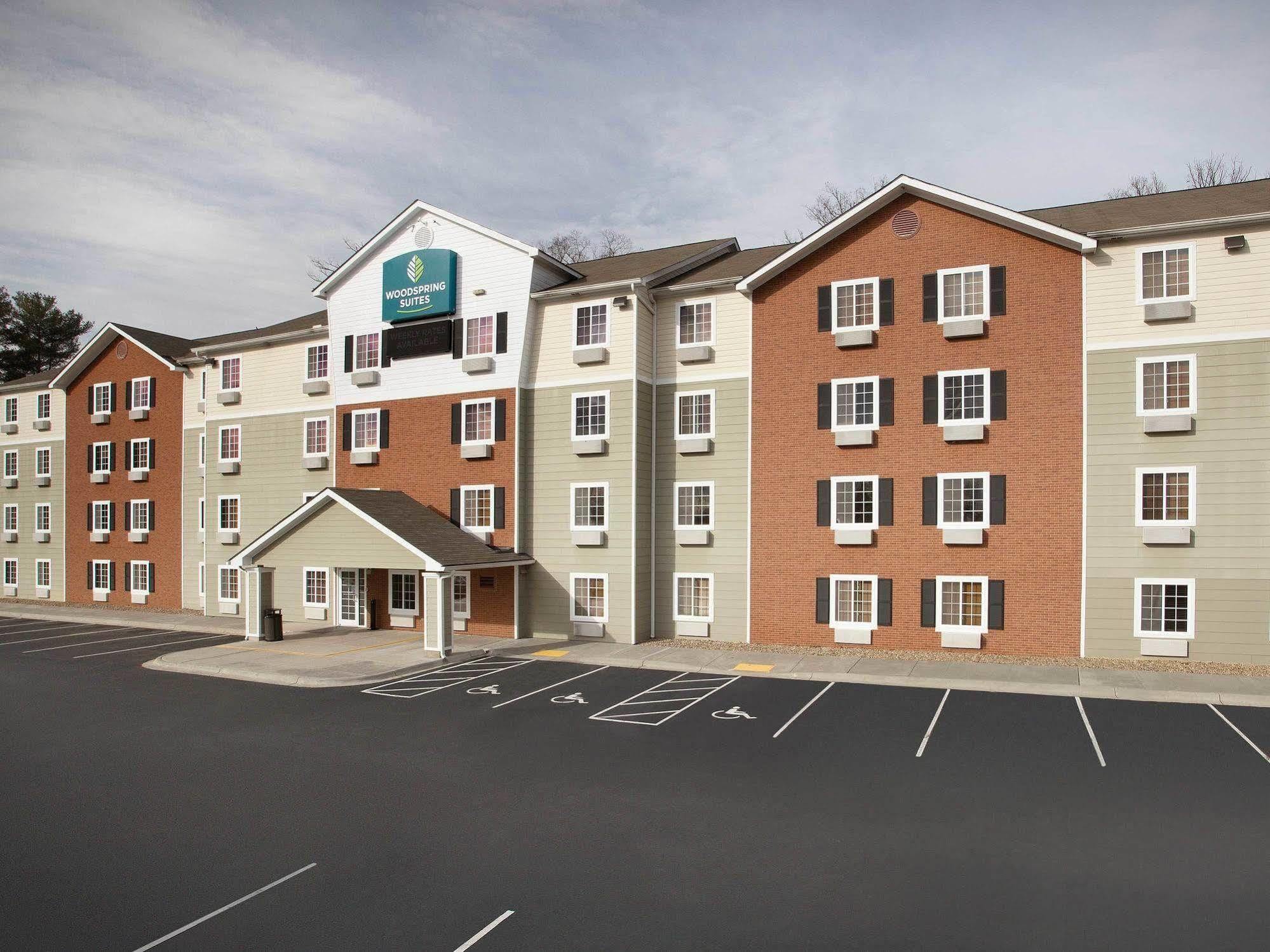 Woodspring Suites Asheville Eksteriør bilde